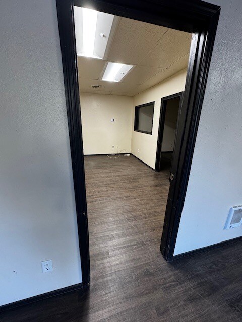 Building Photo - 410 S Grand Ave