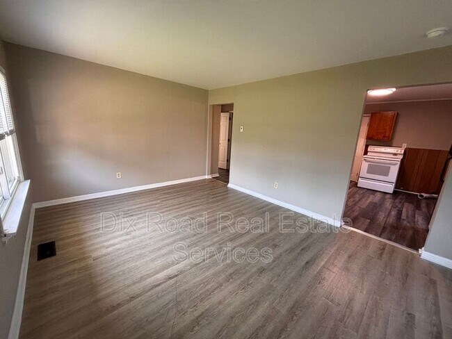 Foto del edificio - 1317 Bernice Ave
