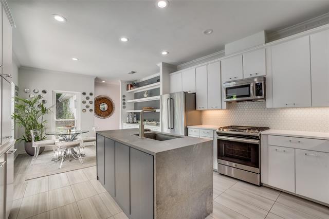 Foto del edificio - 7220 Lavendale Cir