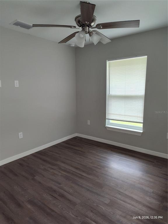 Foto del edificio - 5580 NE 35th St
