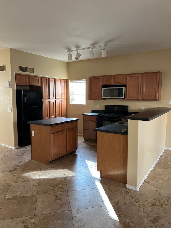 Building Photo - Gilbert rental