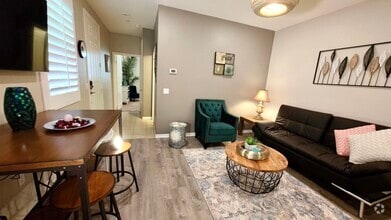Building Photo - 15495 Fennel Pl
