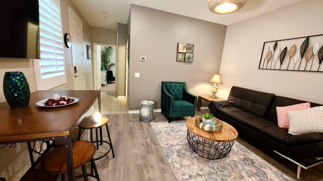 Foto principal - 15495 Fennel Pl