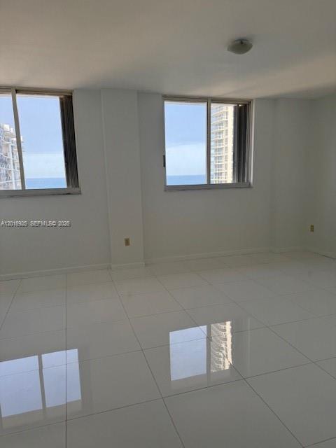 Building Photo - 6422 Collins Ave