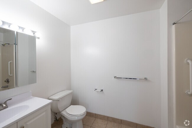 2HAB, 2BA - 782pies cuadrados - Willowbrook Terrace Apartments