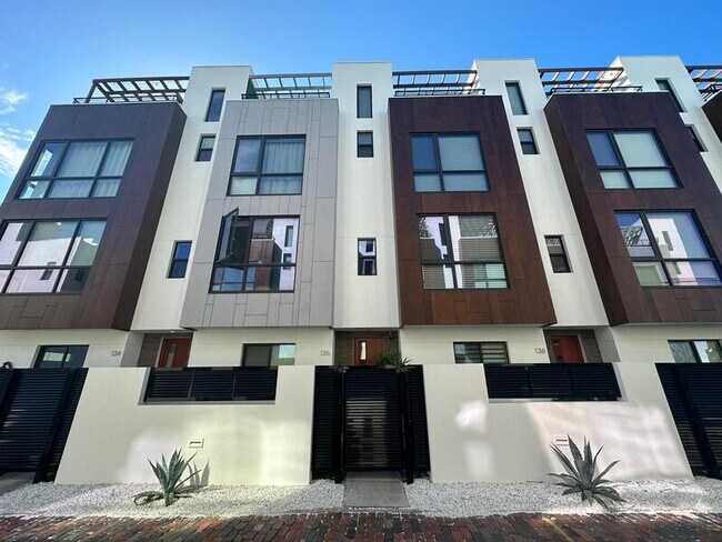 Foto del edificio - 136 8th St N