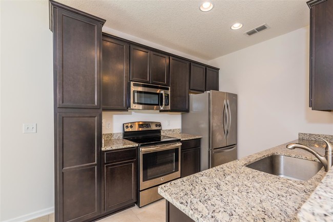 Foto del edificio - 224 Moultrie Village Ln