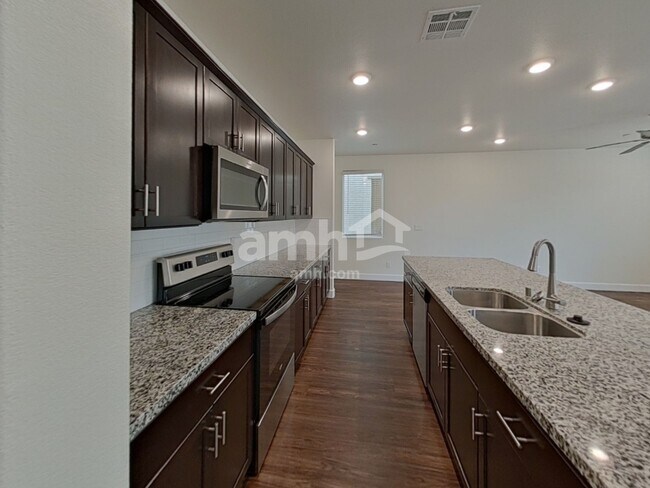 Foto del edificio - 80 Cabaletta Ln