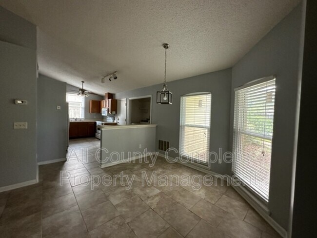 Building Photo - 9703 Bayou Bluff Dr