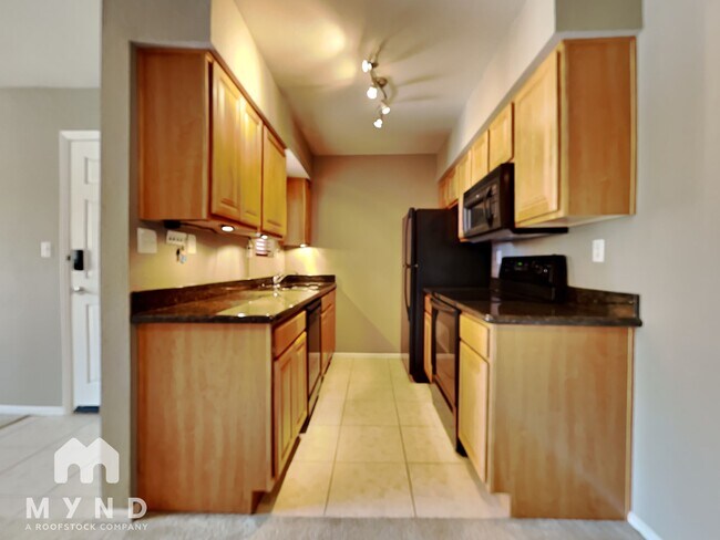 Foto del edificio - 5877 N Granite Reef Rd