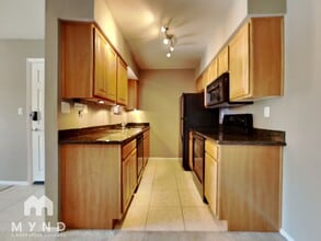 Building Photo - 5877 N Granite Reef Rd