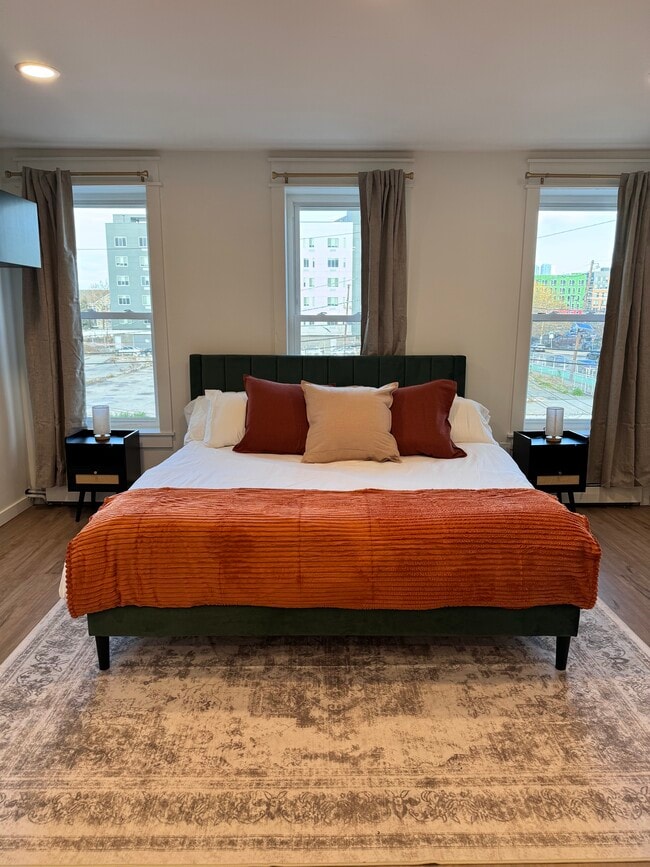 Building Photo - 219 Culver Ave