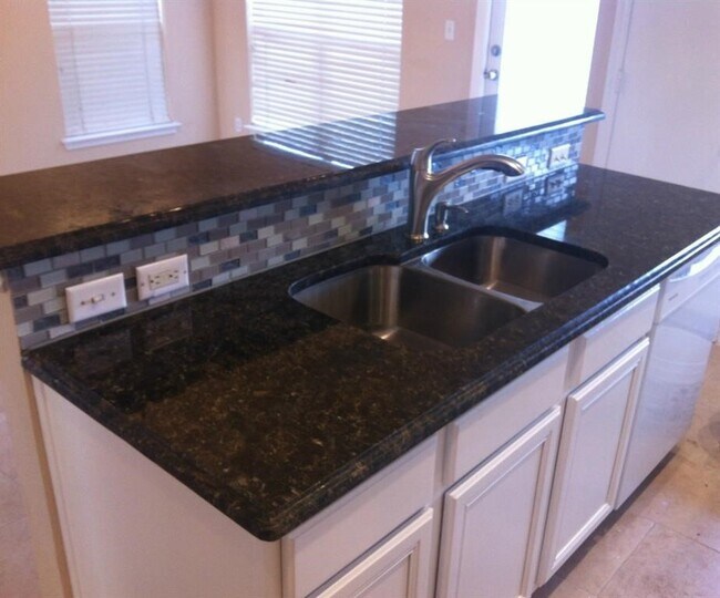 Foto del edificio - 2509 Tandi Trail Cove