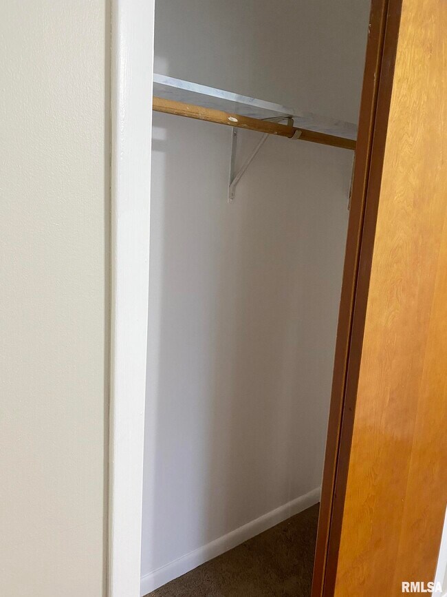 Foto del edificio - 309 Georgia Pkwy