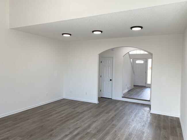 Foto del edificio - 1232 Sugar Ln