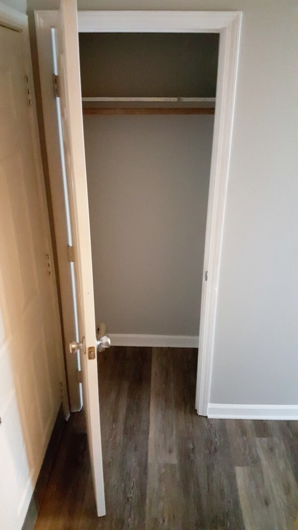 Building Photo - 1613 Hamilton Ave