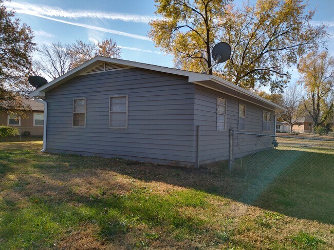 Espalda y costado - 3326 SW Kiowa St