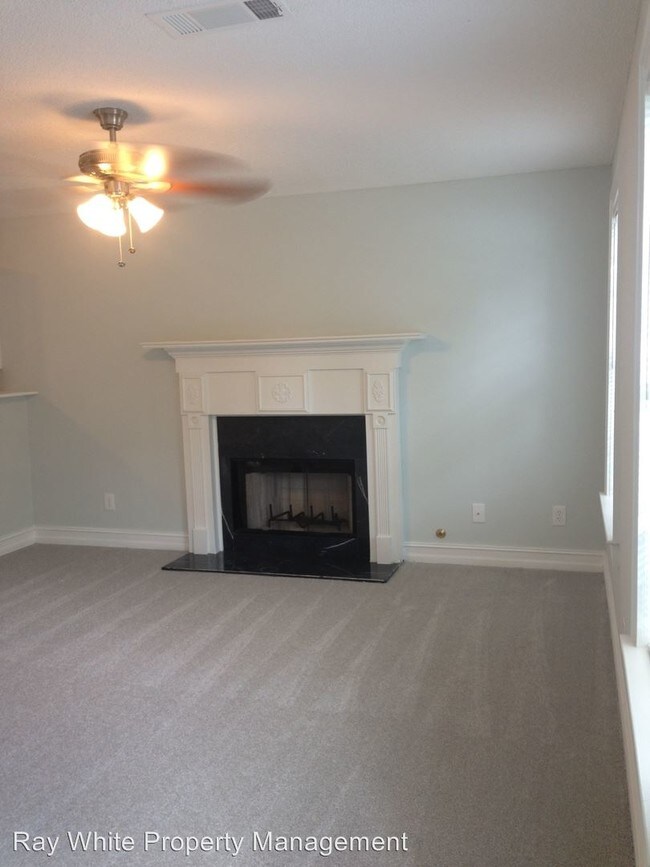 Building Photo - 3 br, 2.5 bath House - 32 Prestwick Drive