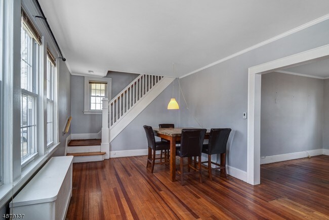 Foto del edificio - 52 Hillcrest Rd