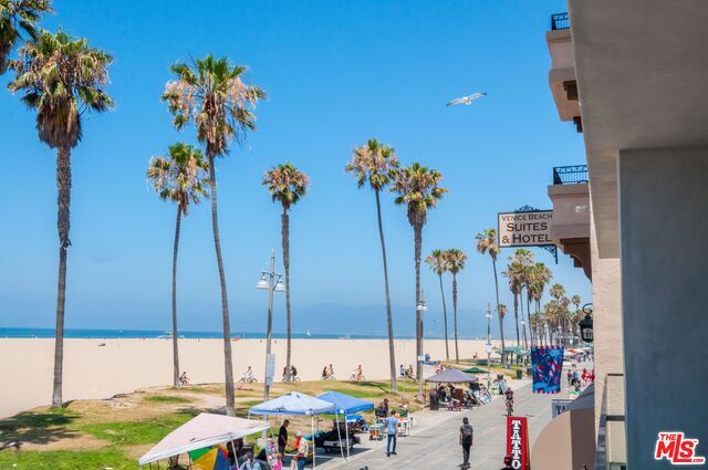 Foto principal - 1309 Ocean Front Walk