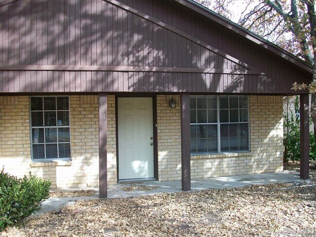 Foto del edificio - 3 br, 2 bath House - 3111 Heatherwood Dr 3...