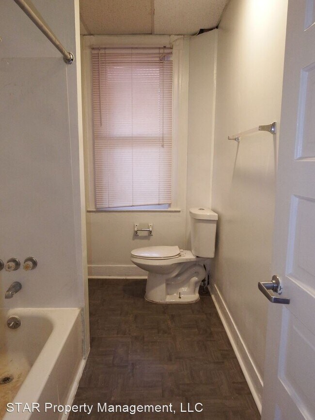 Building Photo - 3435 Greenmount Ave