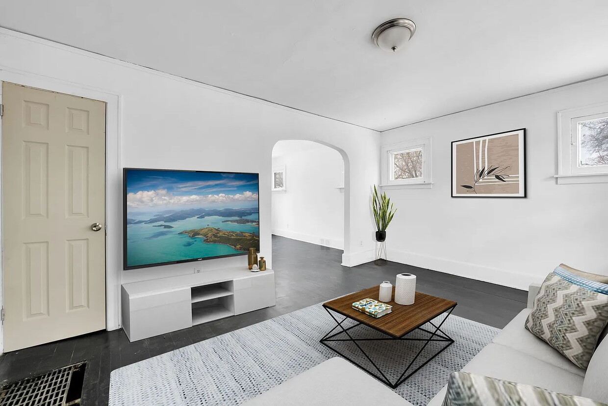 Foto principal - 15906 Alden St