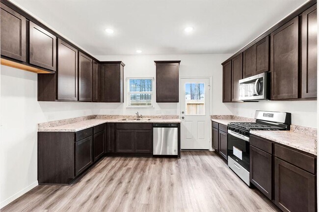 Building Photo - 21101 Voyage Ln