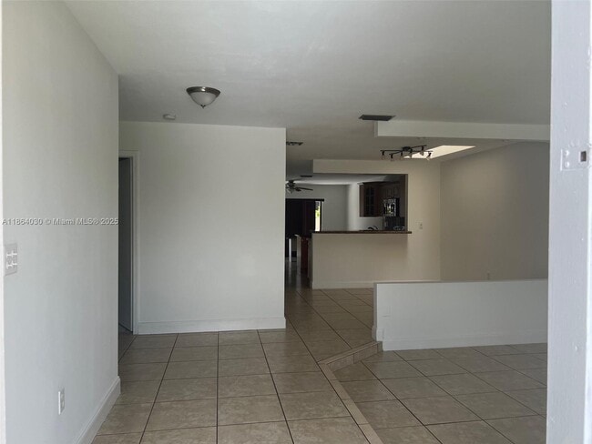 Foto del edificio - 13310 SW 40th St