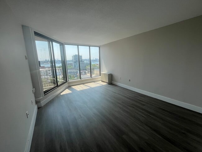 Photo du bâtiment - WELCOME TO THE SEACOAST TOWER - ONE BEDROO...