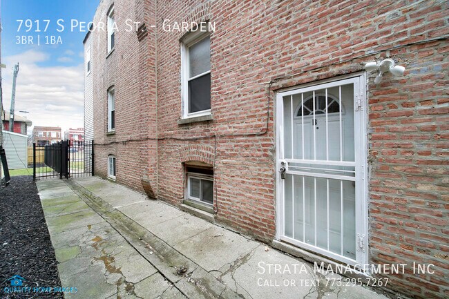 Foto del edificio - 7917 S Peoria St. Garden - 3br/1b ($1250/mo)