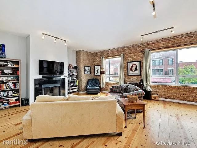 Building Photo - 3 br, 2 bath Condo - 3948 N Ashland Ave