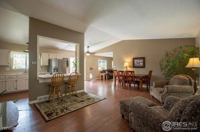 Building Photo - 3 br, 2 bath House - 3636 Caribou Drive