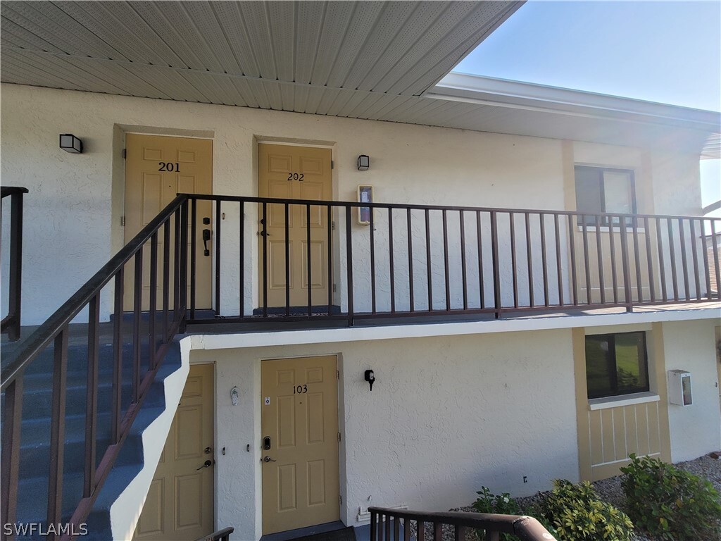 Foto del edificio - 603 SE 15th St