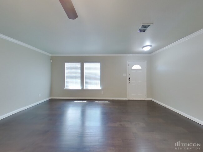 Building Photo - 12632 Shady Cedar Drive Fort Worth TX
