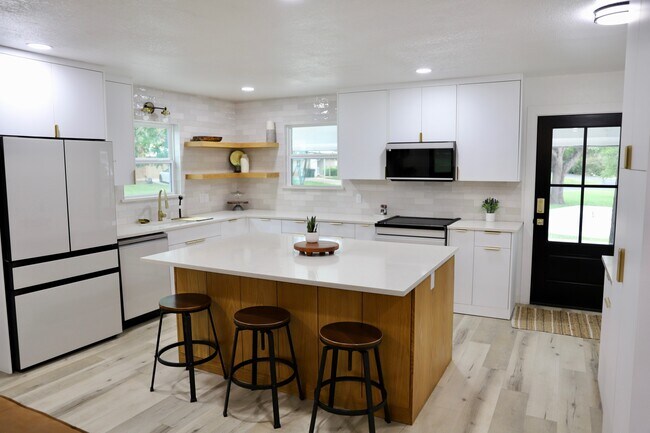 Foto del edificio - 94 Cedar Trail