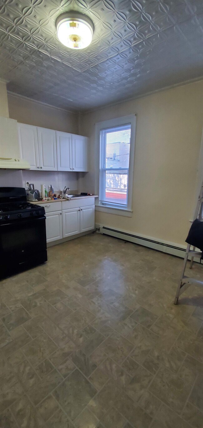 Foto del edificio - 300 New York Ave