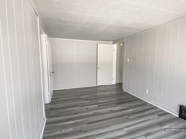 Foto del edificio - 317 E. North St.