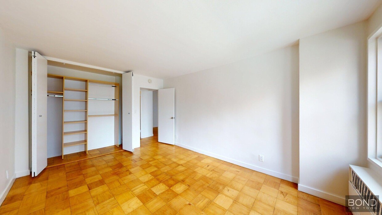 Foto del edificio - 236 E 36th St