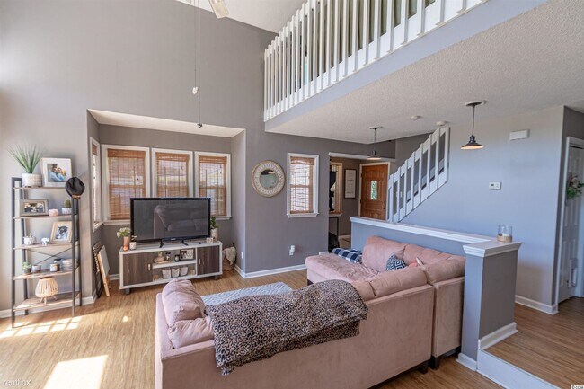 Foto del edificio - 2 br, 2 bath House - 3638 Farmington Place