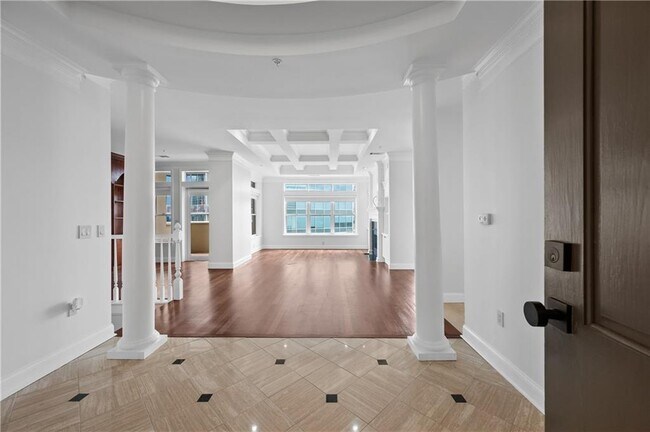 Foto del edificio - 3334 Peachtree Rd NE