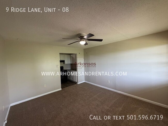 Building Photo - 9 Ridge Ln