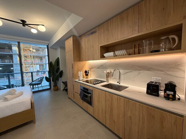 Foto del edificio - 11 NE 6th St