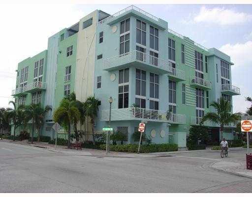 Primary Photo - 108 Lake Ave