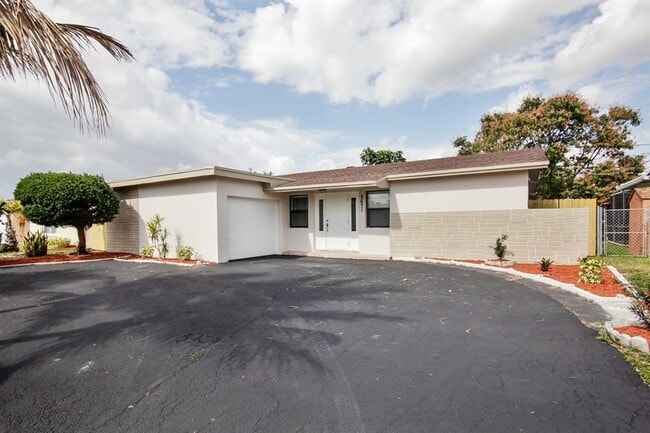 Building Photo - 9671 NW 24th St