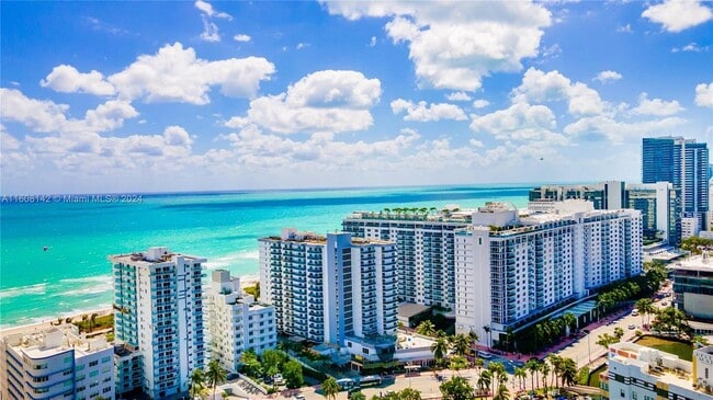Foto del edificio - 2401 Collins Ave