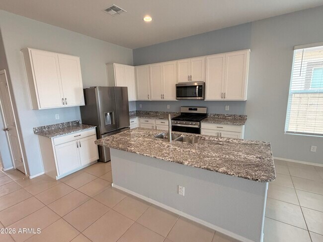 Building Photo - 15628 W Smoketree Dr