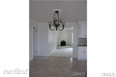 Building Photo - 4 br, 2 bath House - 1525 E Baldwin Ave