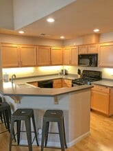 Building Photo - 2604 Doral Way Building Photo - 2604 Doral Way