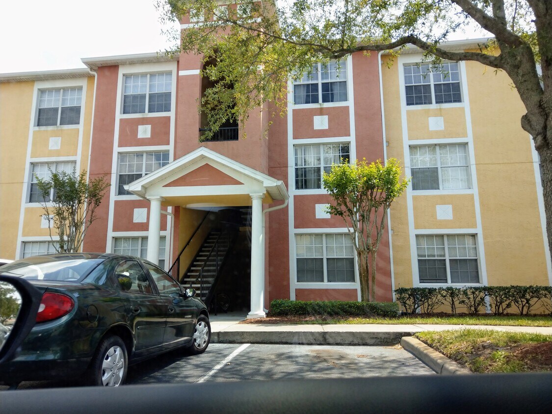 10861 Windsor Walk Dr Unit 208, Orlando, FL 32837 Condo for Rent in Orlando, FL
